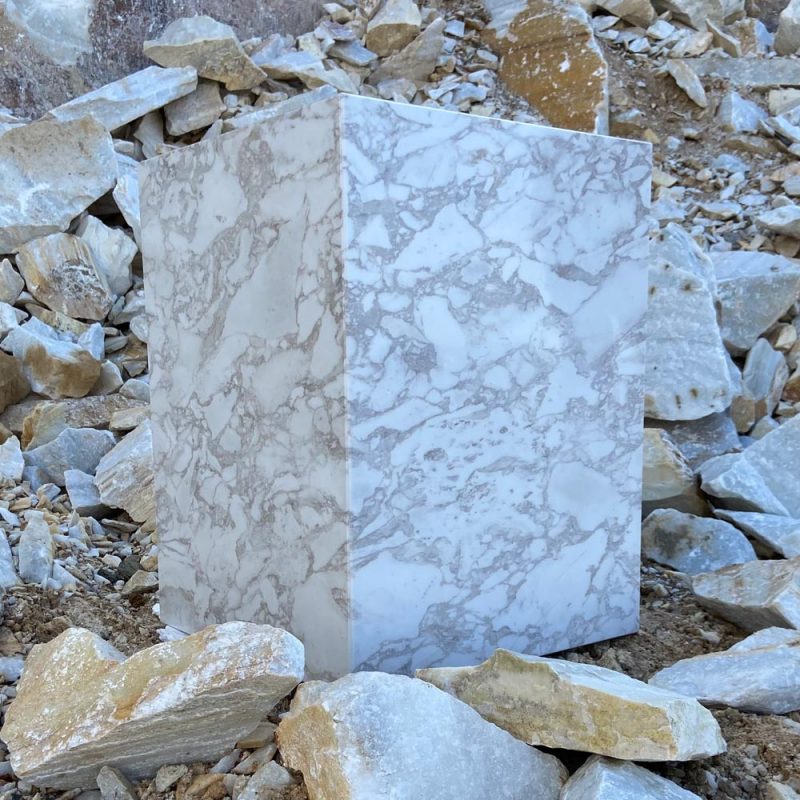 Taburetes de mármol ligero - Lightweight marble stool